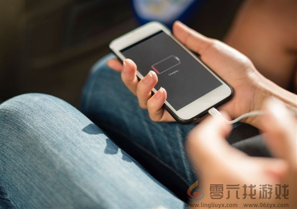 5元半小时！共享充电宝租金赶上停车费 网友吐槽用不起：有人一年花1200元(图2)